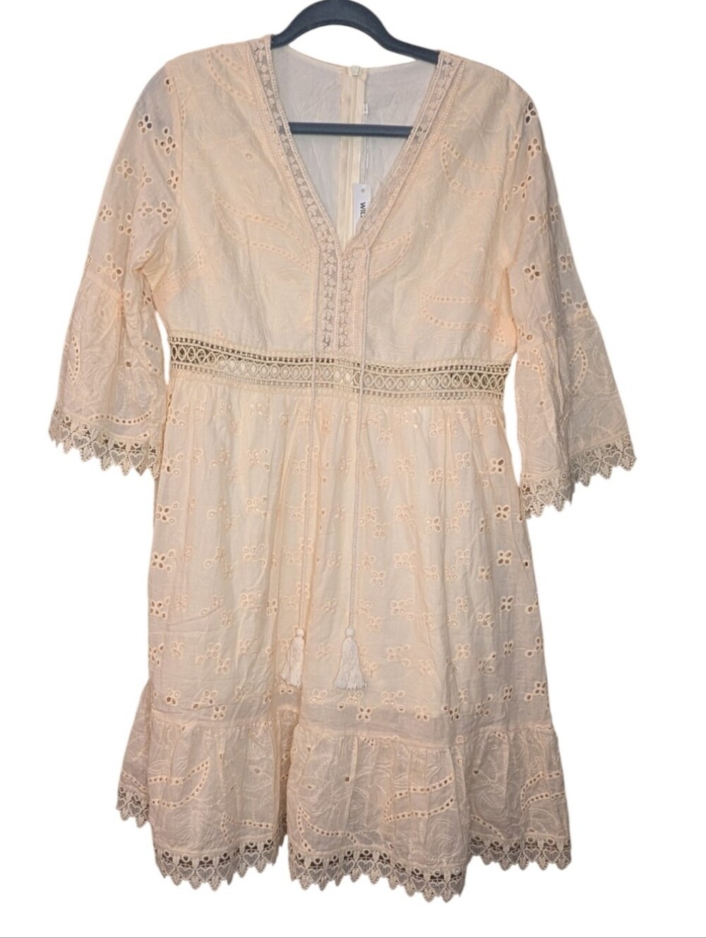 Wilifred Smith ivory eyelet lace mini dress V-Neck Bell Sleeve Size Large boho - Picture 1 of 7